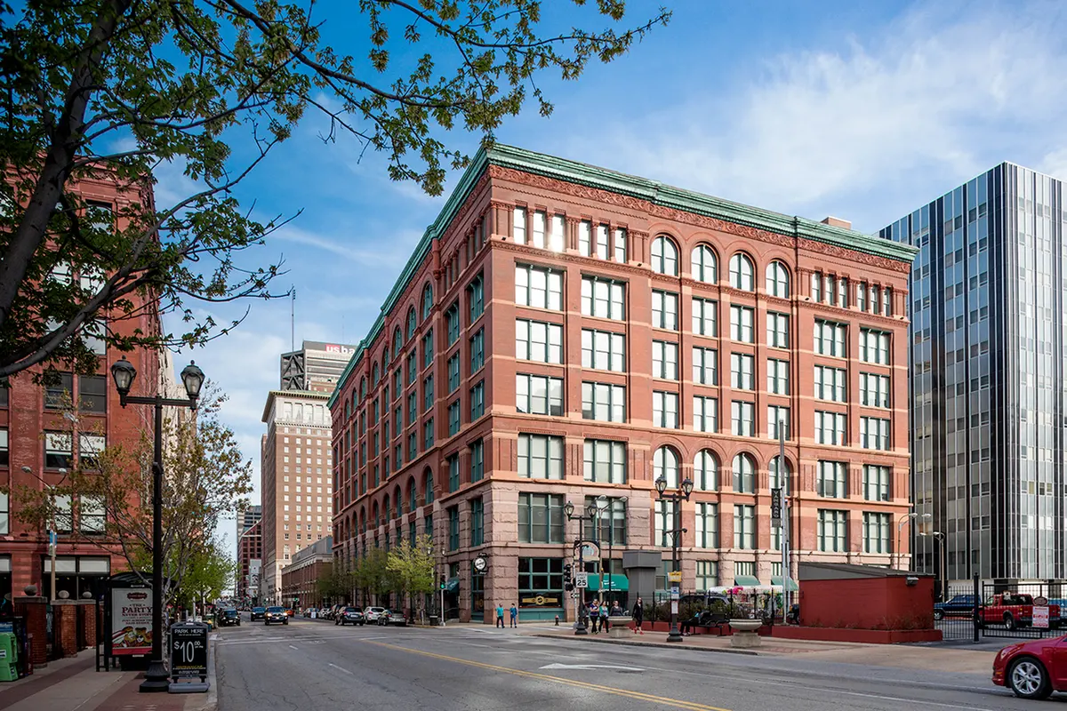 Exterior of newly renovated loft-style apartment building on Washington Avenue in Downtown St. Louis, MO